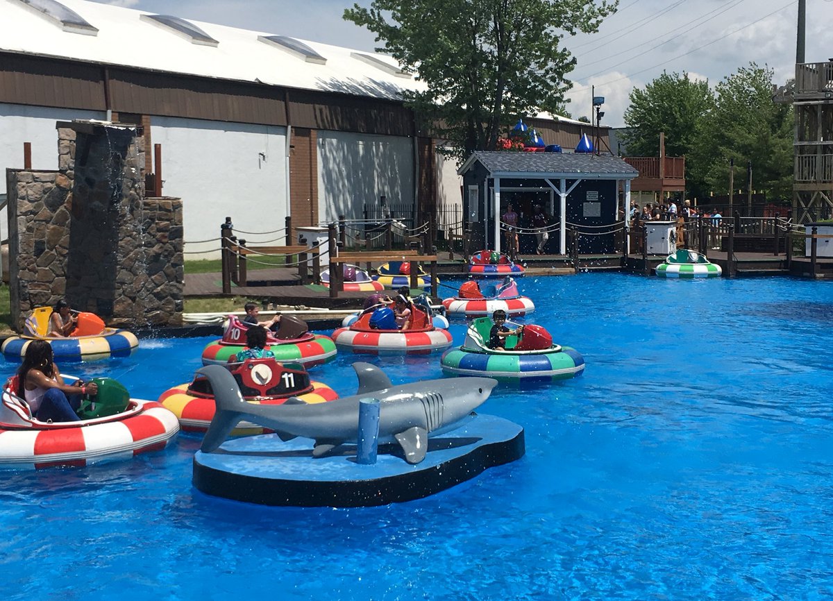 FunNStuff's tweet photo. Bumper boats are now OPEN! Take a ride and cool off! https://t.co/q4Mycjzr83