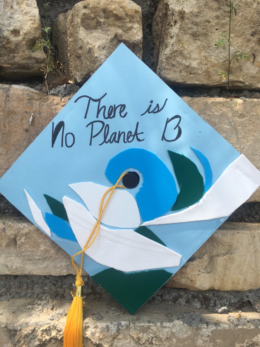 ecologicaamanda's tweet image. “Cherish these natural wonders, the natural resources, the history and romance as a sacred heritage.” -Theodore Roosevelt 

BS Marine and Freshwater Science + Certificate in Sustainability from THE University of Texas at Austin 🤘🏼

#UT19 #CNSGrad #GradSZN #TexasEx