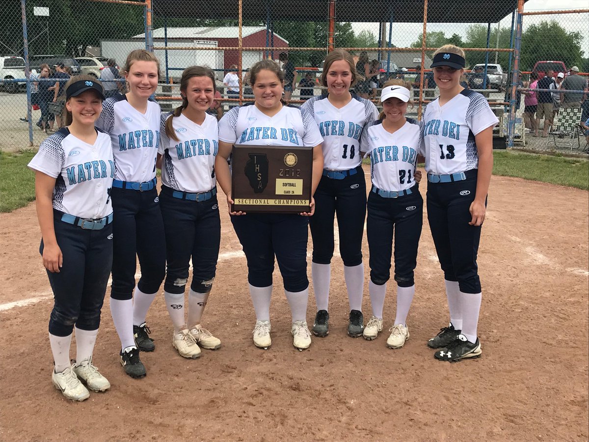 Mater Dei softball wins sectional championship with 5-1 win over Teutopolis