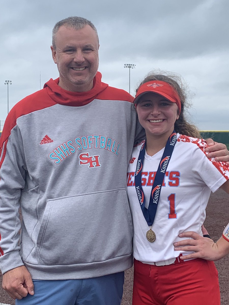 Dialer16's tweet photo. Proud of Alexis and her grit along with the rest of the T -Bird ladies. #3peat https://t.co/0Lf2qnMba5