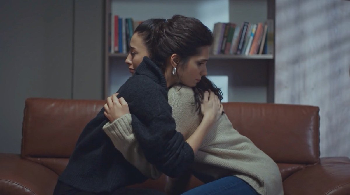 eyfetstark's tweet photo. Alacağınız olsun FetAt. Kendiniz kavuşacaksınız ve benim çiçek kızlarım EyNaz'ımı böyle bırakacaksınız öyle miiii?Püü sizin aşkınıza (Ateş umarım ters köşe yaparsın ve yaşarsın)
#Söz #ErenVurdem #BurakSevinç #MeriçAral #ilaydaıldır #EyFet #NazAt #FetAt #EyNaz https://t.co/vohQA1JRLe