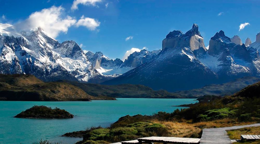 TodoPatagonia's tweet photo. Vive la aventura en el l full day Torres del Paine, y disfruta de paisajes increibles, de su fauna, lagos multicolores y hermosos glaciares, 

> https://t.co/oJGUOJQBoK

#DiaDelPatrimonio2019 #torresdelpaine  #patagonia #travel #tour #fullday #magallanes #chileestuyo https://t.co/b3omga8m0O