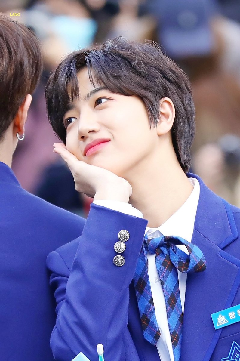 ham_baragi's tweet photo. 우리 금손 선생님들 
제가 말했었나요!? 너무 사랑한다고..🖤

#함원진 #PRODUCE_X_101 https://t.co/EK5hqPYRgQ