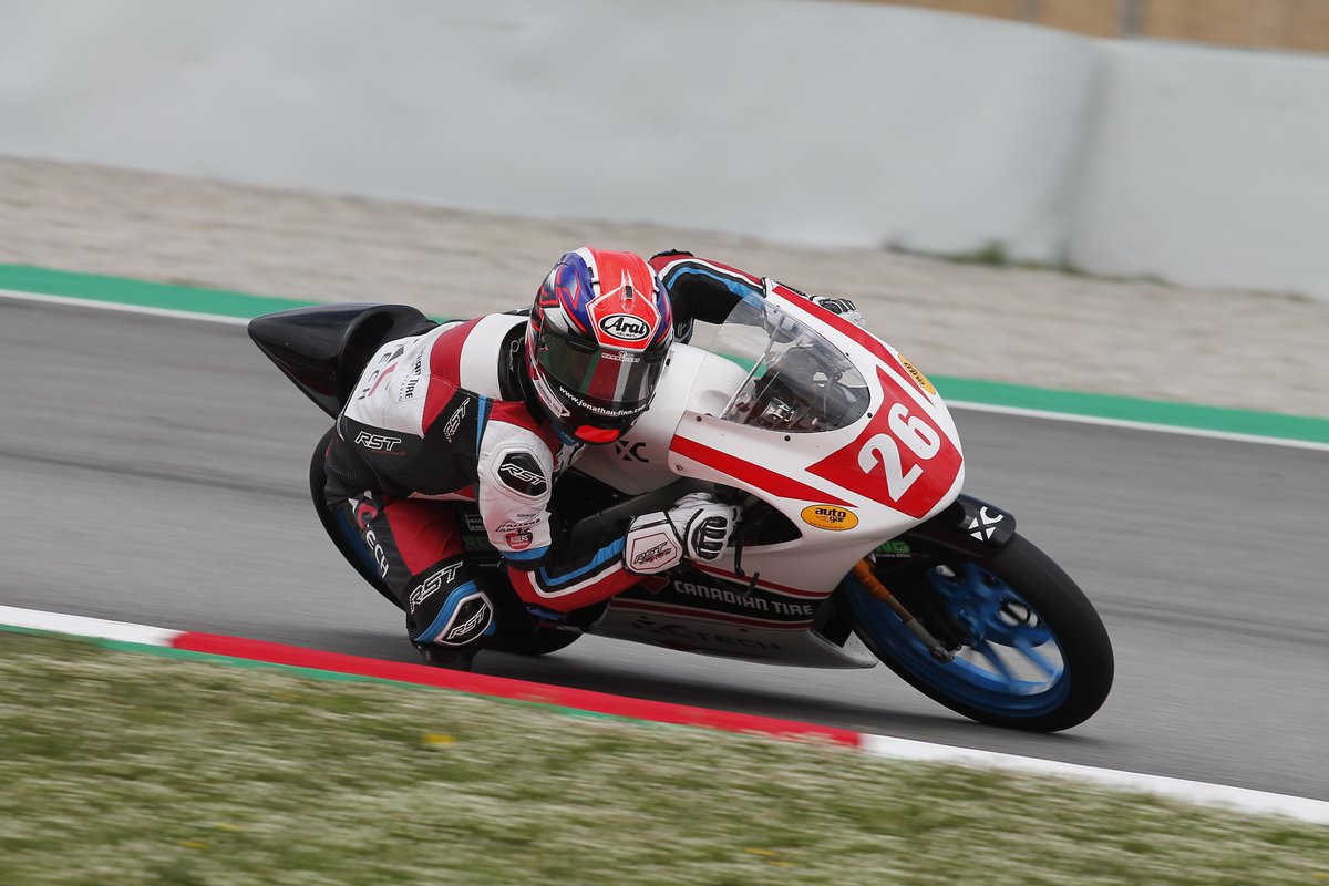 tech_xc's tweet photo. Además, competiremos en:

➡️ Moto4: Uriel Hidalgo arranca 11º y Angelo Tagliarini 31º (12:00 h)
➡️ SBK: Christopher Gobbi saldrá 15º (14:00 h)
➡️ PreMoto3: Jonathan Finn (8º), Alessandro Zanca (12º) y Luca Gualandri (19º) (15:00 h) https://t.co/inLFD4McsW