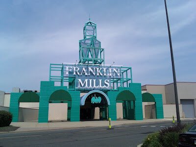 daimianleigh's tweet photo. I’m this old https://t.co/rfKutbYRUz
