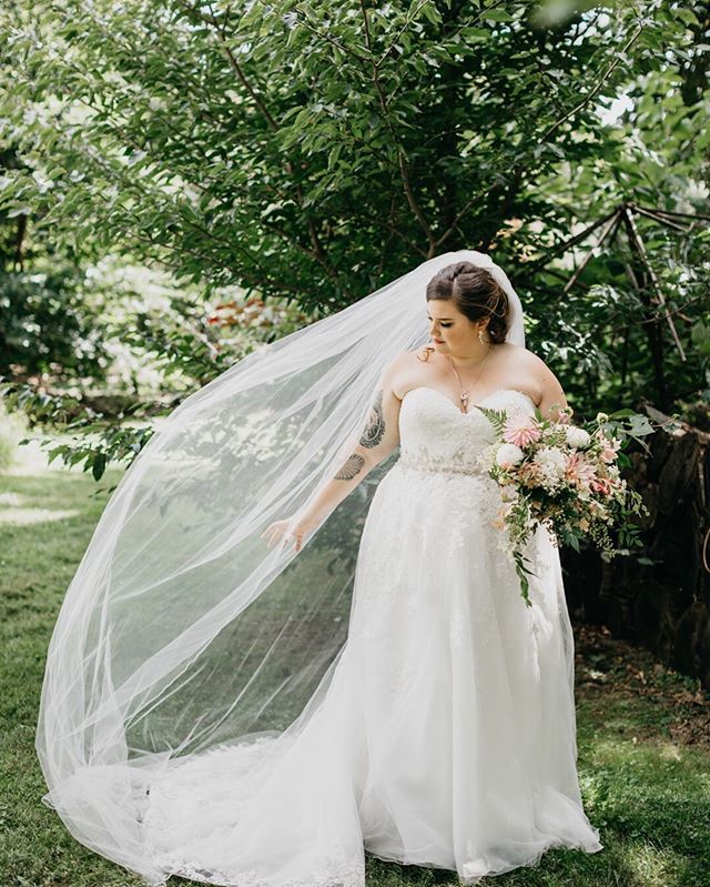 Breezy days were made for veils like this... ----------
📷: @justrobjohn // planning &amp; design: <a href="/heartanddash/">Heart & Dash</a> // venue: Janet’s parent’s home in Ambler, PA // caterer: @birchtreecatering // florals: <a href="/devonandpinkett/">Devon & Pinkett</a> with flowers from the family garden … bit.ly/2Mj738C