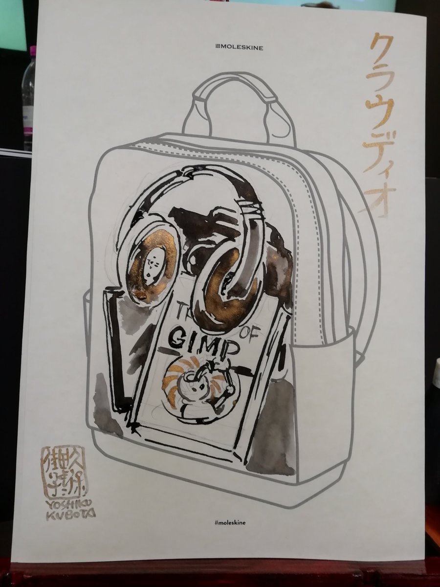 chiaralessi's tweet photo. @tostoini ti piacciono?
#moleskine #wnf19 #whatsinmybackpack https://t.co/gX4CRqORME