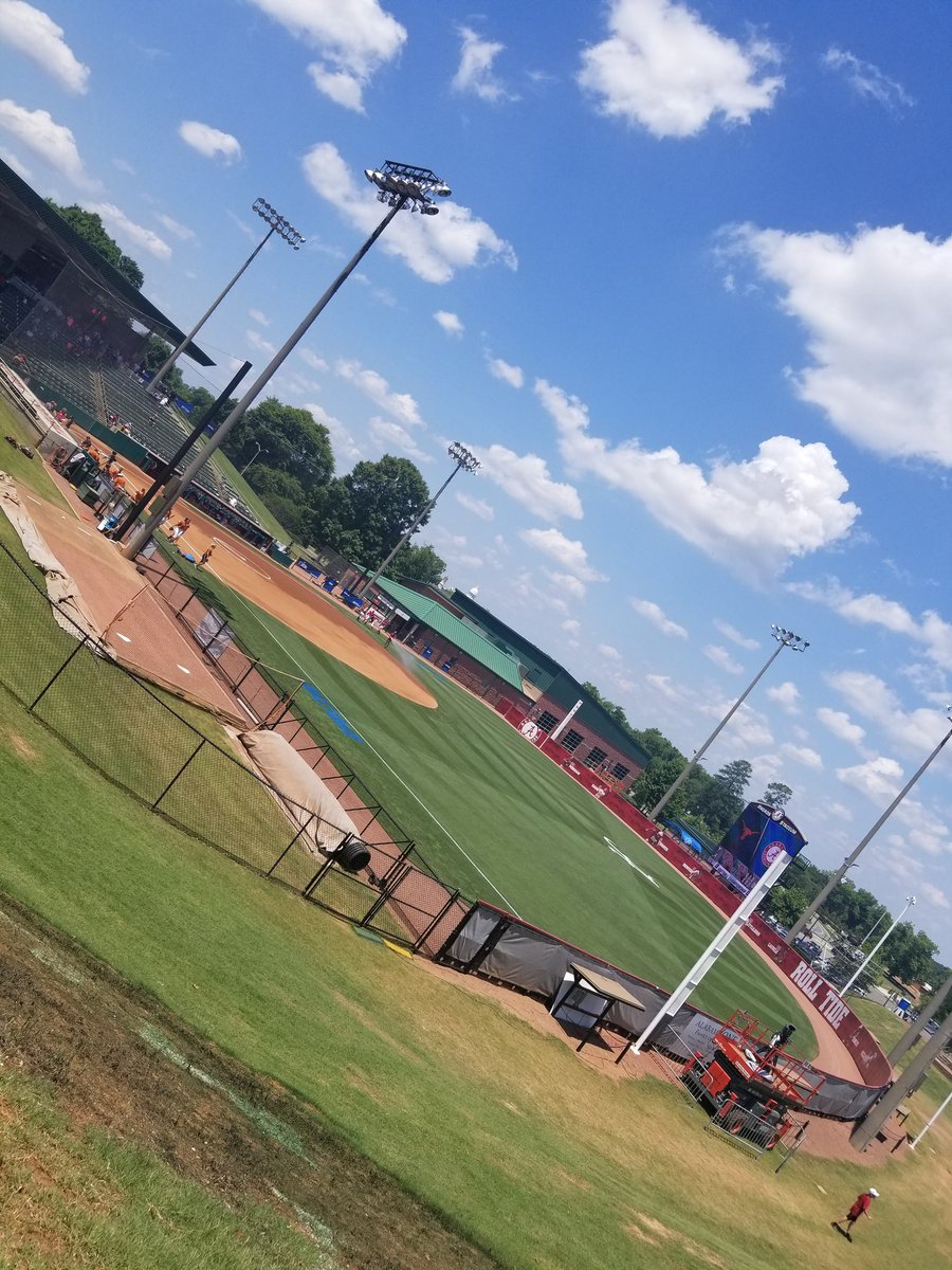 Elise Peyrot (@elisepeyrot23) on Twitter photo Day 2 of summer break and it's the PERFECT weather to cheer on Bekah and <a href="/TexasSoftball/">Texas Softball</a> to OKC!! Let's Go TEXAS!! Day 2 of summer break and it's the PERFECT weather to cheer on Bekah and <a href="/TexasSoftball/">Texas Softball</a> to OKC!! Let's Go TEXAS!!