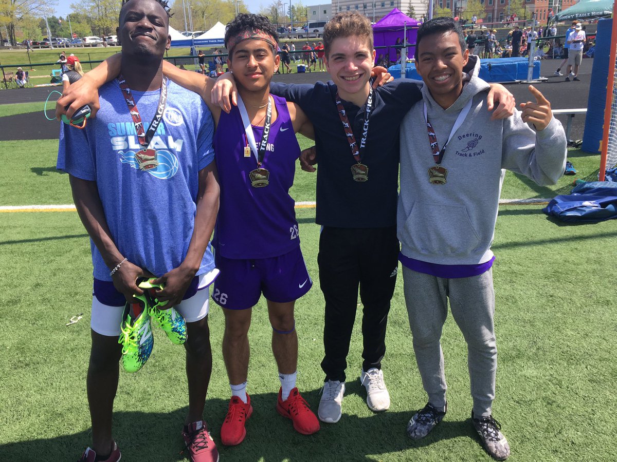 DeeringTrack's tweet photo. Sam, Ciccomancini, Berdeja, and Opio break the Southwestern record in the 4x100 43.63 https://t.co/76lOqLXXXw