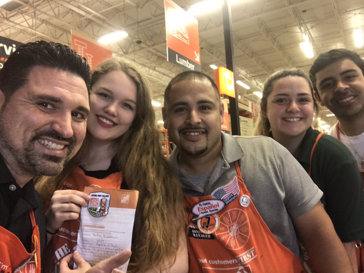 DamianWagner47's tweet photo. RecogniIng Britney For “Respect For All People”. She Continues To Bring A Positive Attitude Everyday To Work. Thank You For Always Providing Excellent Customer Service and Taking Care of Your Peers @LJMusial @bsb823 @Marcos_THD https://t.co/XVKXCOiJ7y