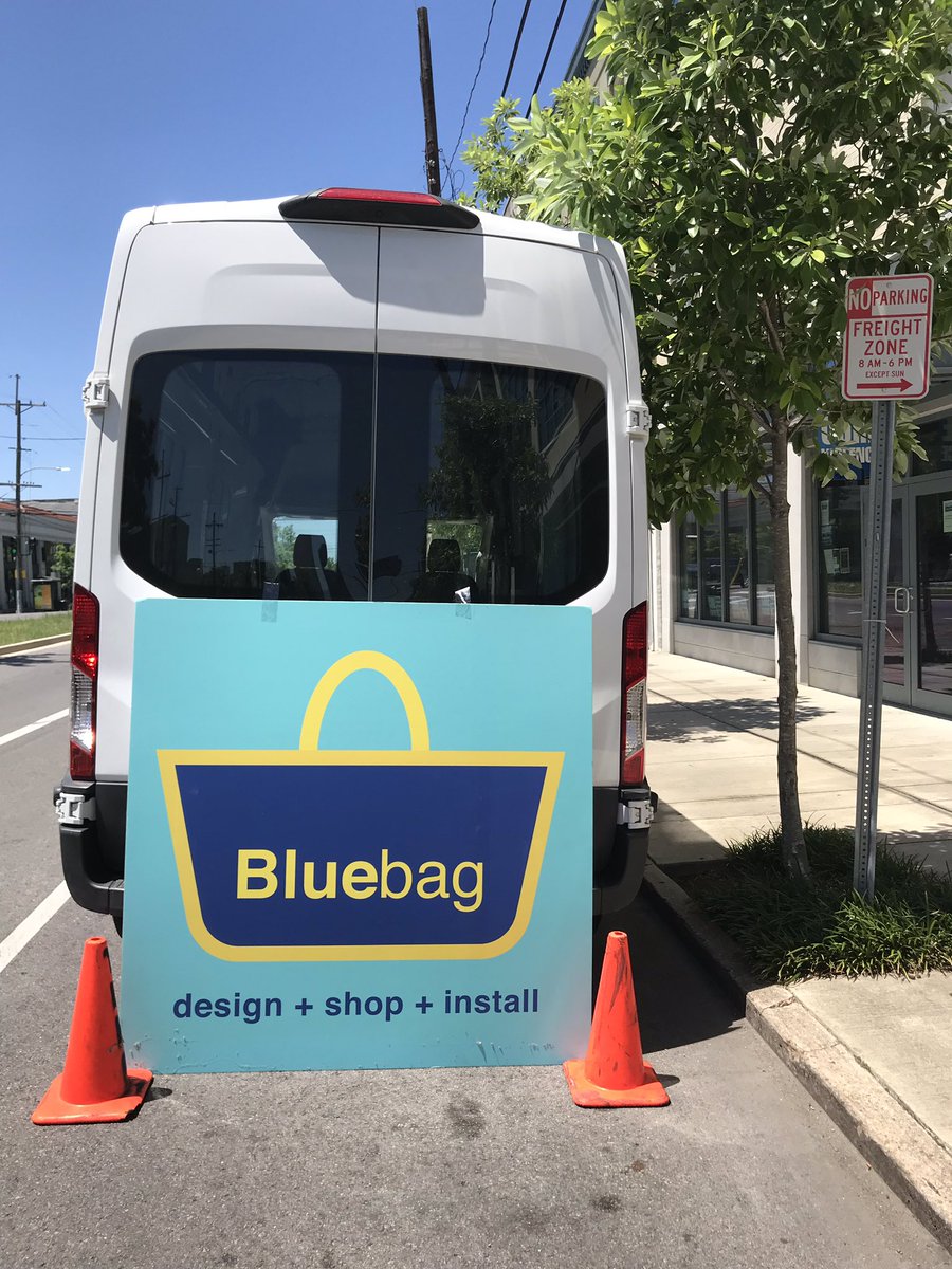 loveBluebag's tweet photo. One more hour to go on today’s sale! Come and get them while there’s a good selection... https://t.co/2sJ76FeixY