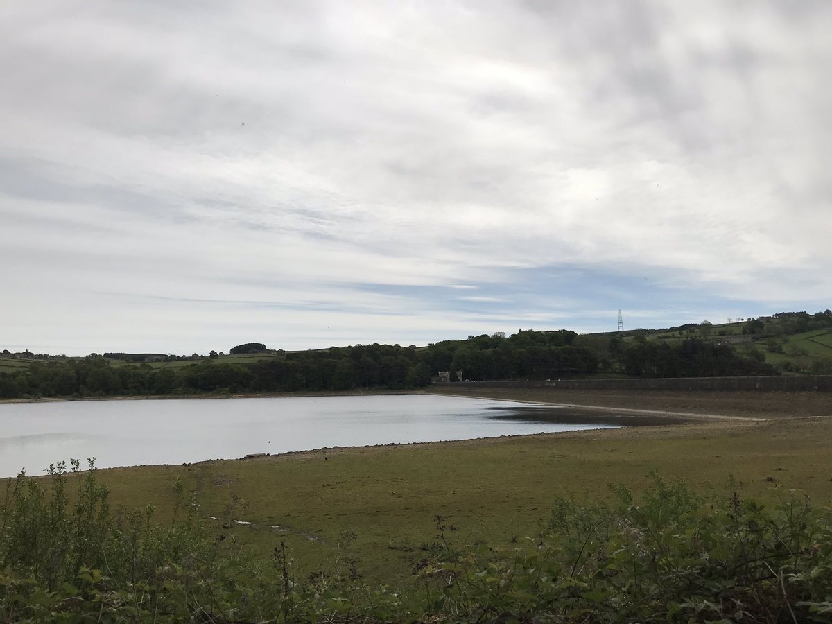 jsfirth's tweet image. Swinsty very shallow today. Hosepipe ban imminent?  @Hudsonweather