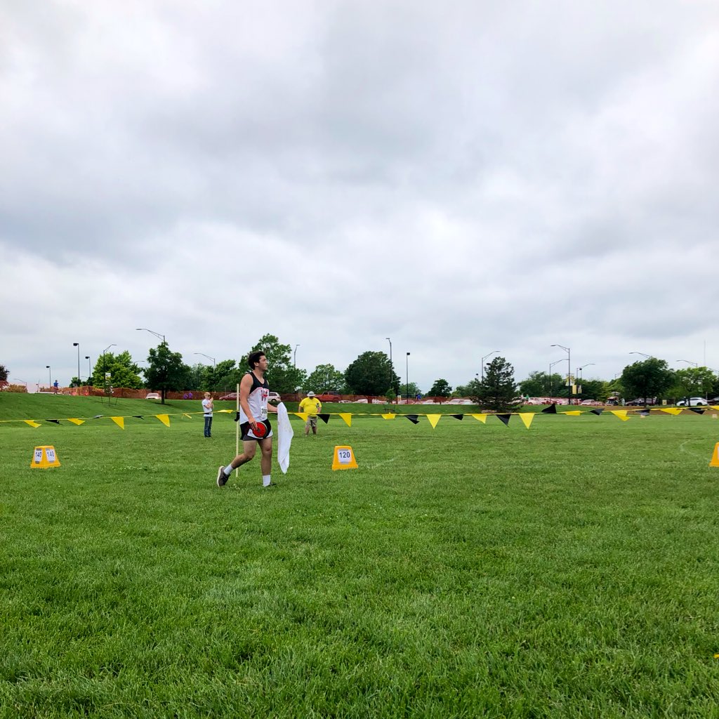 mlhuseman's tweet photo. Luke Ralston with a PR and 11th place at the State Meet in Discus! #Competitor #ThrowingThings @bvwestXCTF https://t.co/2lXXxBsuMw