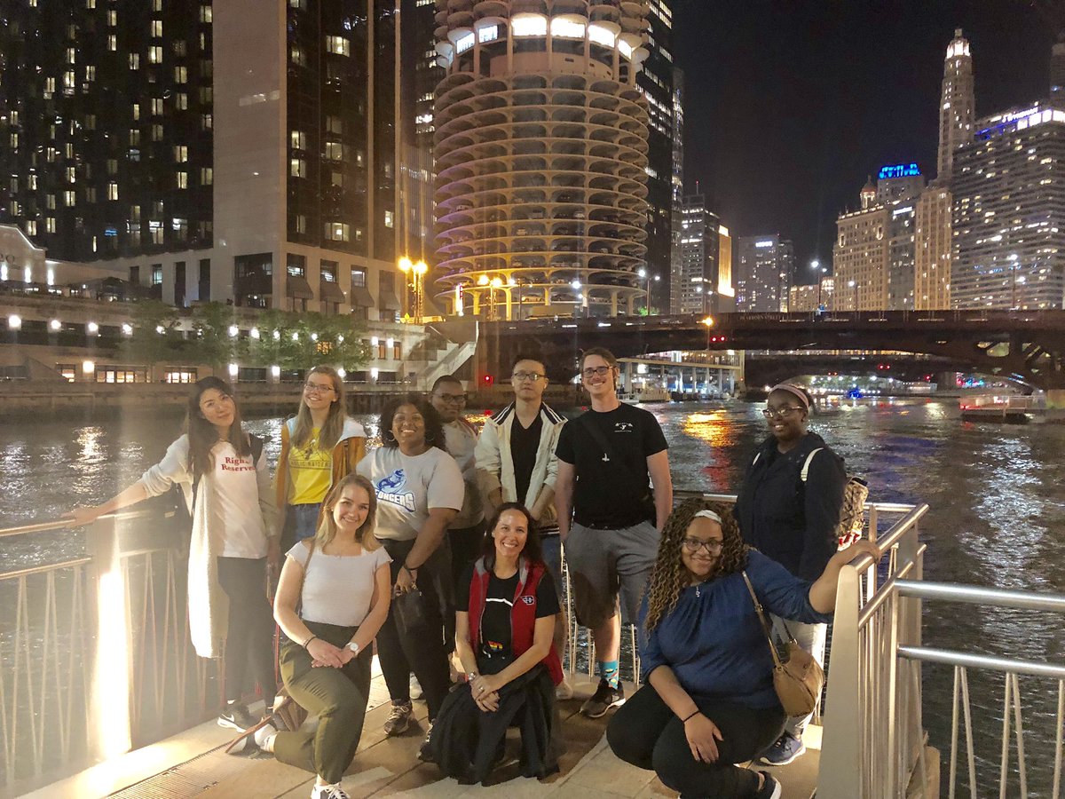 The Common Good Players are in Chicago for a weekend of immersive training and experiences in applied performing arts! Friday was an amazing day: thanks to Free Street Theater and the lovely and talented Coya Paz for a training in Performance for Direct Action and Intervention.