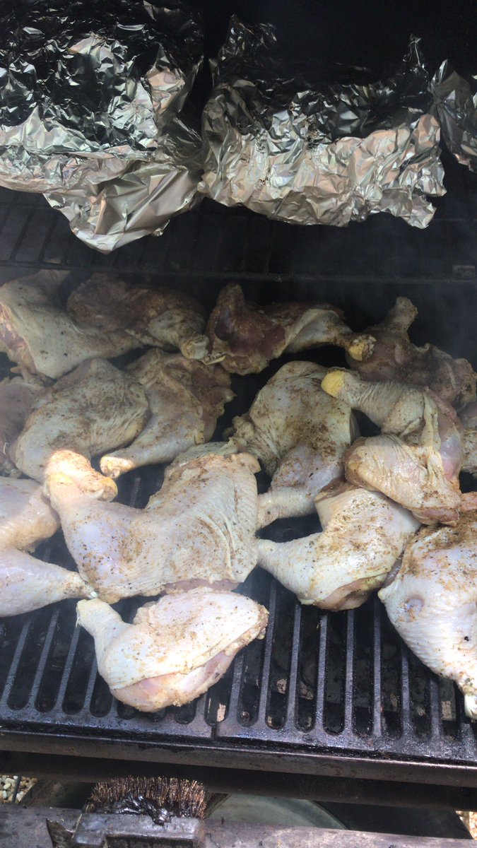 mikeb_news's tweet photo. Cooking!! Happy #MemorialWeekend2019. Drive safe...in for my guy @MikeShieldsWSB tonight on @wsbradio in the 24 Hour @WSBTraffic @ajcwsbtraffic Center!!!#ATLTraffic #MikeBoozer #theotherMike #wsb https://t.co/xdf82BiGaY