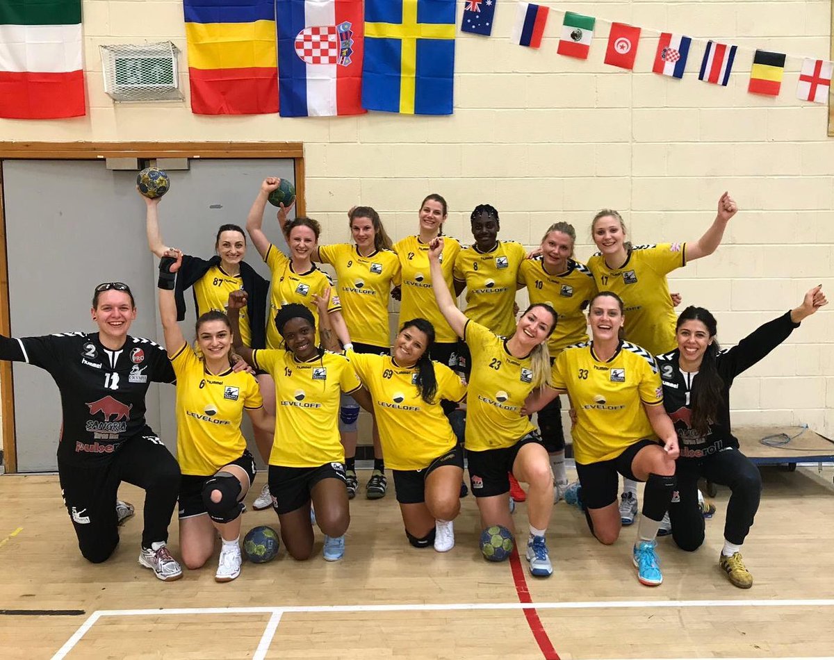 Olympia_HC's tweet photo. LIHT: Day 1 of the @LIHTour complete for our PHL Women and we’re into the SEMI-FINALS!
We face fellow PHLers @NEMHAWKSHC in the first semi-final at 14.40pm tomorrow!
LET’S GO OLYMPIA! 🏆
#OneTeamOneMission
#liht2019 https://t.co/wdRKkIxbA5