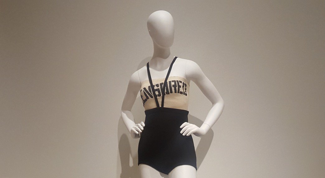 This week in weekend links! 🖇️ Explore the destruction of a childhood library, gauge the movie industry’s battle against Georgia’s abortion laws, look back at the history of fascist book burning, and rediscover Rudi Gernreich’s gender-defying apparel. fieldsmagazine.com/fields/2019/5/…