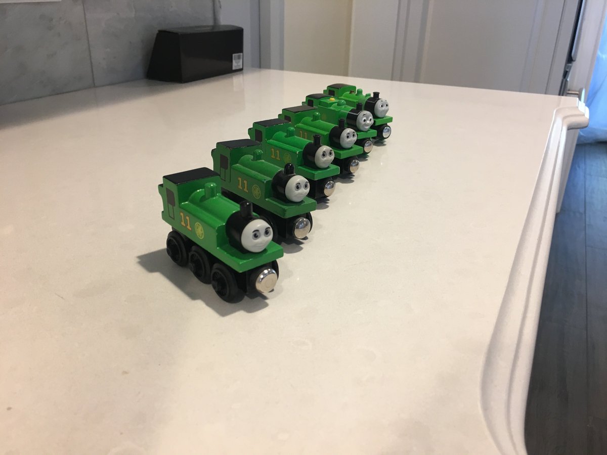 thomas and friends wooden railway oliver