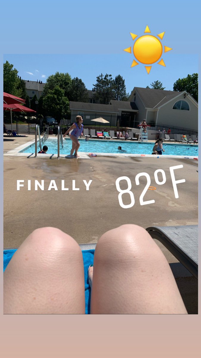 steal_the_sun's tweet image. #poolopeningday 🙌🏼🎉☀️