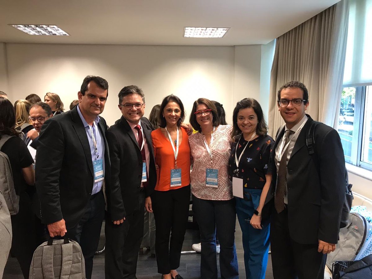 lgobrito's tweet photo. Happy to discuss about overactive bladder treatment at Minas Gerais ObGyn meeting. #urogyn #unicamp #caism https://t.co/Fnn3rFEtYD