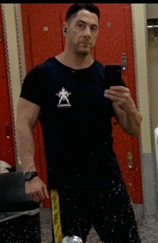 AMOROSIMMA's tweet image. Have a great weekend to my friends all over the world! Osu!!