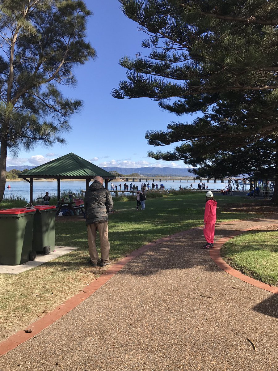 PaulHug70090123's tweet photo. Annual fishing day - Rosemeadow, Ambarvale, Thomas Acres and Claymore PS. Over 100 in attendance- great community engagement! https://t.co/1ObLEz1TIM