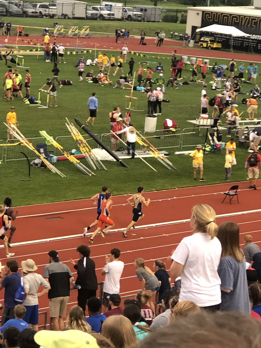 Amazing 800m Race by Jacob Vermillion getting 1st 🥇!!!