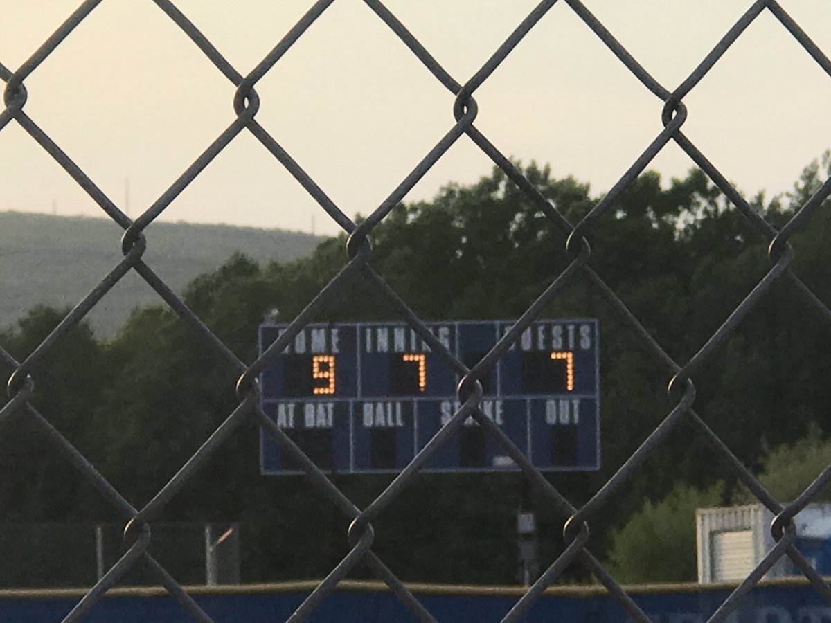 MidValleySC's tweet image. Mid Valley won 9-7 over Dunmore today to move on to the District Championship game. MV will play on Tues,  May 28  against Wyoming Seminar at Pittson. Game will start at 2pm.