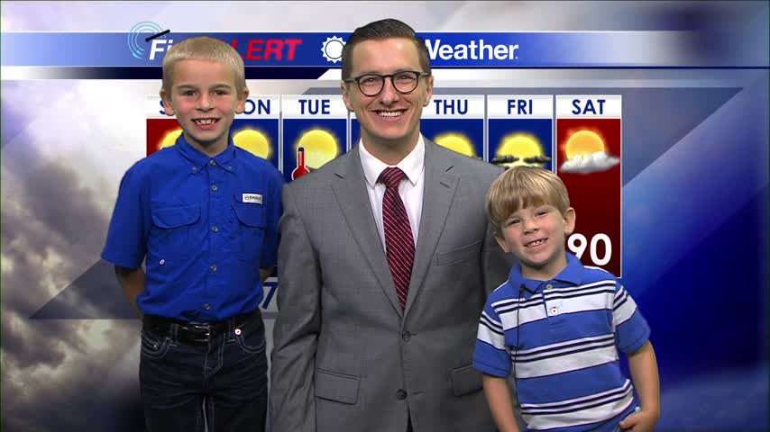 jacobdickeywx's tweet photo. Ethan and Blake came in today to learn about being a Meteorologist! We sure had a TON of fun watching the show and learning about what it takes to be on TV tonight! Thanks for coming! @WCBINEWS @WCBIWEATHER #MSwx #ALwx #FutureMeteorologist #Kidscaster https://t.co/iyTObVNWCY