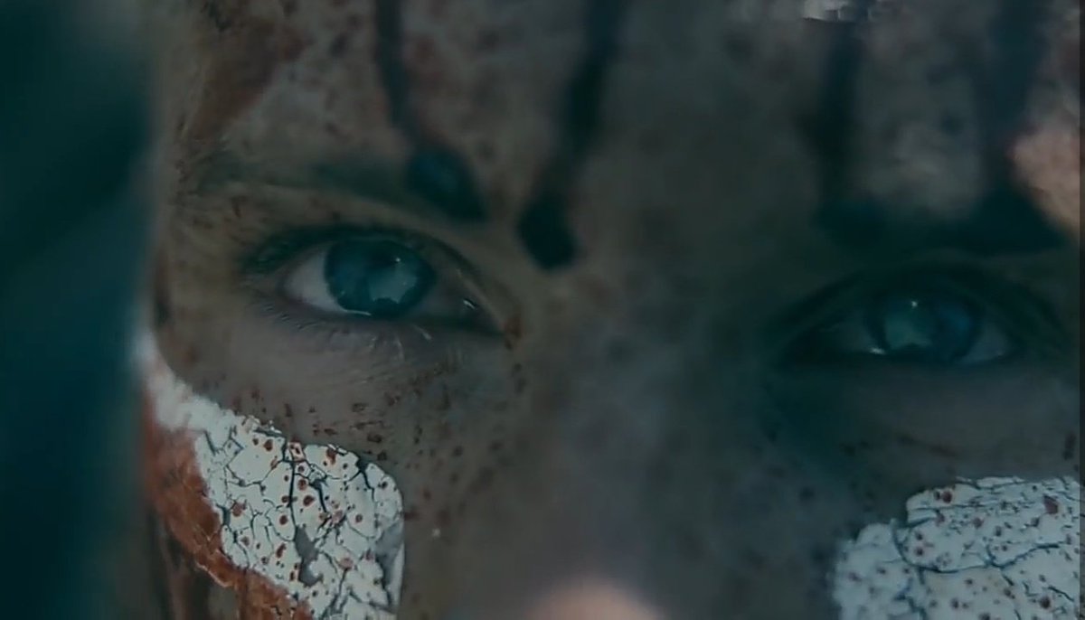 ♛ Ⓨⓞⓤⓡⓢ ♛