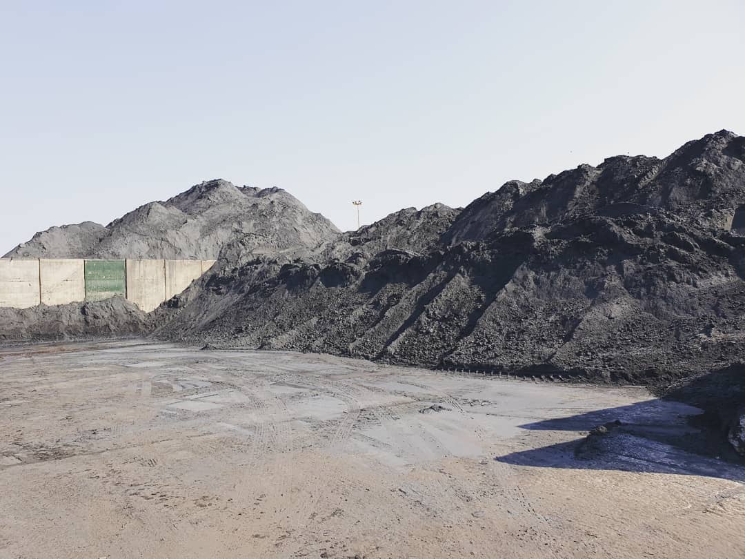 BulkConnections's tweet photo. No contamination.
Increase storage capacity.
Dust suppression.
Retention of water.
Cargo can be stacked as and when the customer rails to the terminal or sends by road vehicle and stacking rates of 1,000 tonnes per hour per commodity are comfortably achieved #bulkconnections https://t.co/GkNYY5s59S