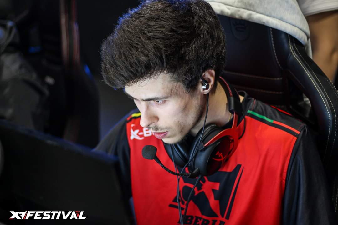 Ficamos pelo caminho na <a href="/XFfestival/">XF Festival</a> Braga Cup. Uma performance digna frente a uma equipa de nível internacional. GGWP <a href="/sharksesportsgg/">9FSHARKS</a>! 

<a href="/gaxyeh2s/">gaxye2s</a> <a href="/tiskeNfx/">Marcelo Ferreira</a> @zAvYcs <a href="/derpsw/">Rúben Barbosa</a> <a href="/h9CSGO/">João Matos</a> 💪