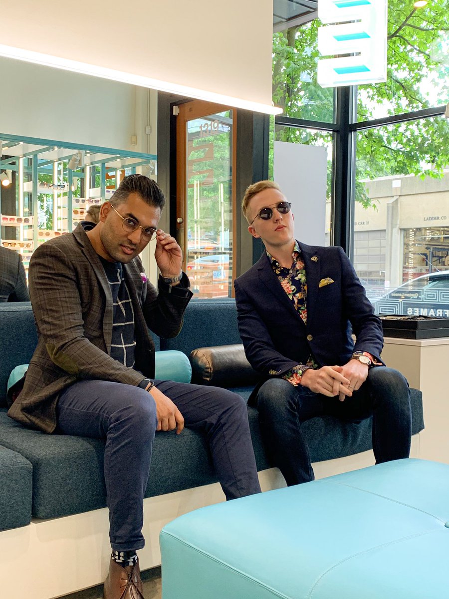 Trying on the new 20/20 @ThomBrowneNY collection at today’s <a href="/ditaeyewear/">DITA Eyewear</a> pop-up event at EYE EYE in Capitol Hill. Lots of stylish frames to choose from 👓🕶 #SeattleGents