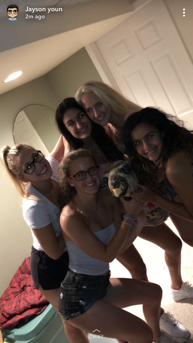 Morgan_mac3's tweet photo. Happy birthday @tahrabrodbine9!!! Love you and all our memories! Can't wait to make more! Enjoy 18;)💖🤪 https://t.co/AH0o01owhs