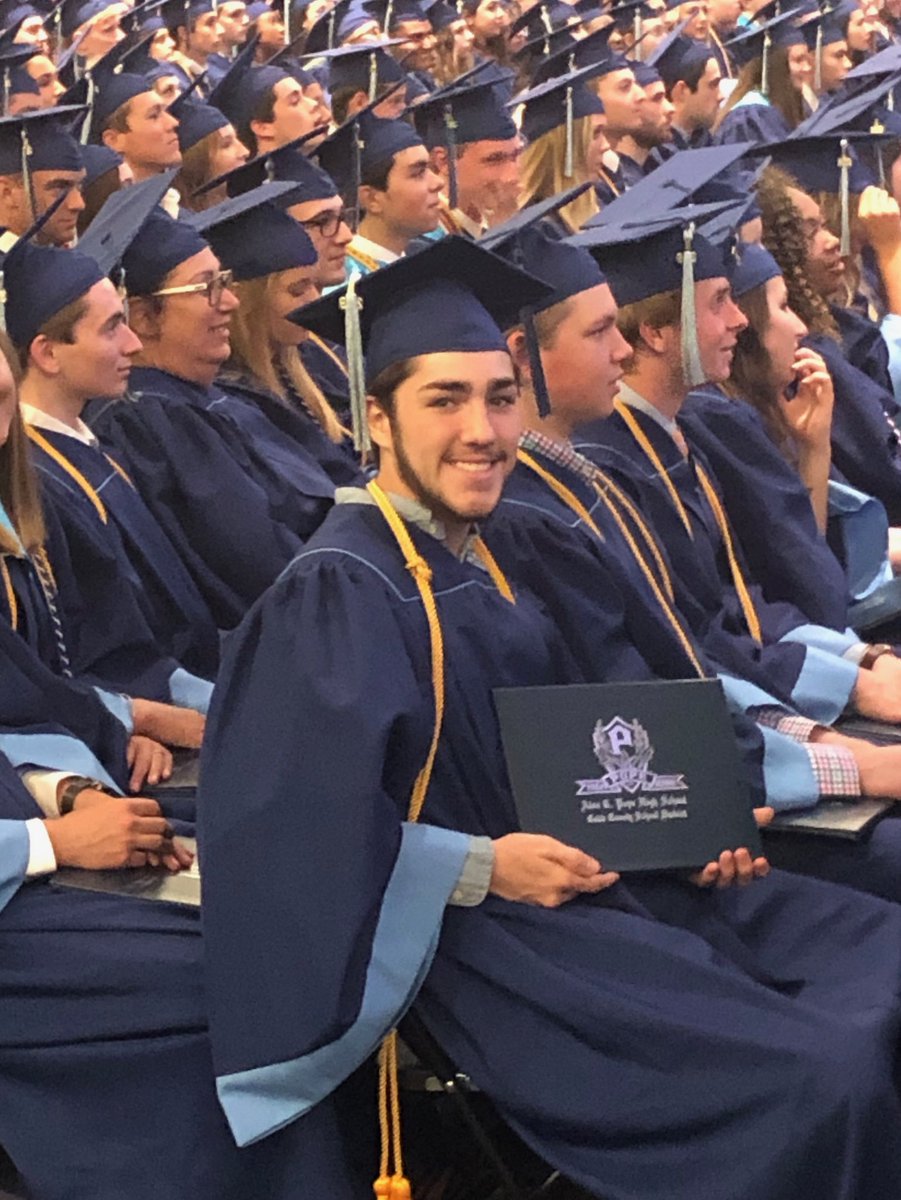 SteveDerbis's tweet photo. Proud of my @popelacrosse player and @PopeHS1 Graduate with Honors !  Next up @kennesawstate https://t.co/W3uOTKtoCd