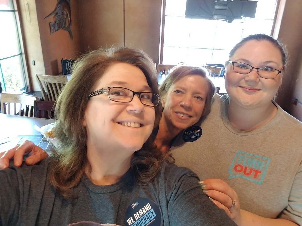 krheafritz's tweet photo. My early birds! @CRenee16773907 @SBChavez63 #wedemanddemocracy #forthepeople https://t.co/X9JEQceEQx