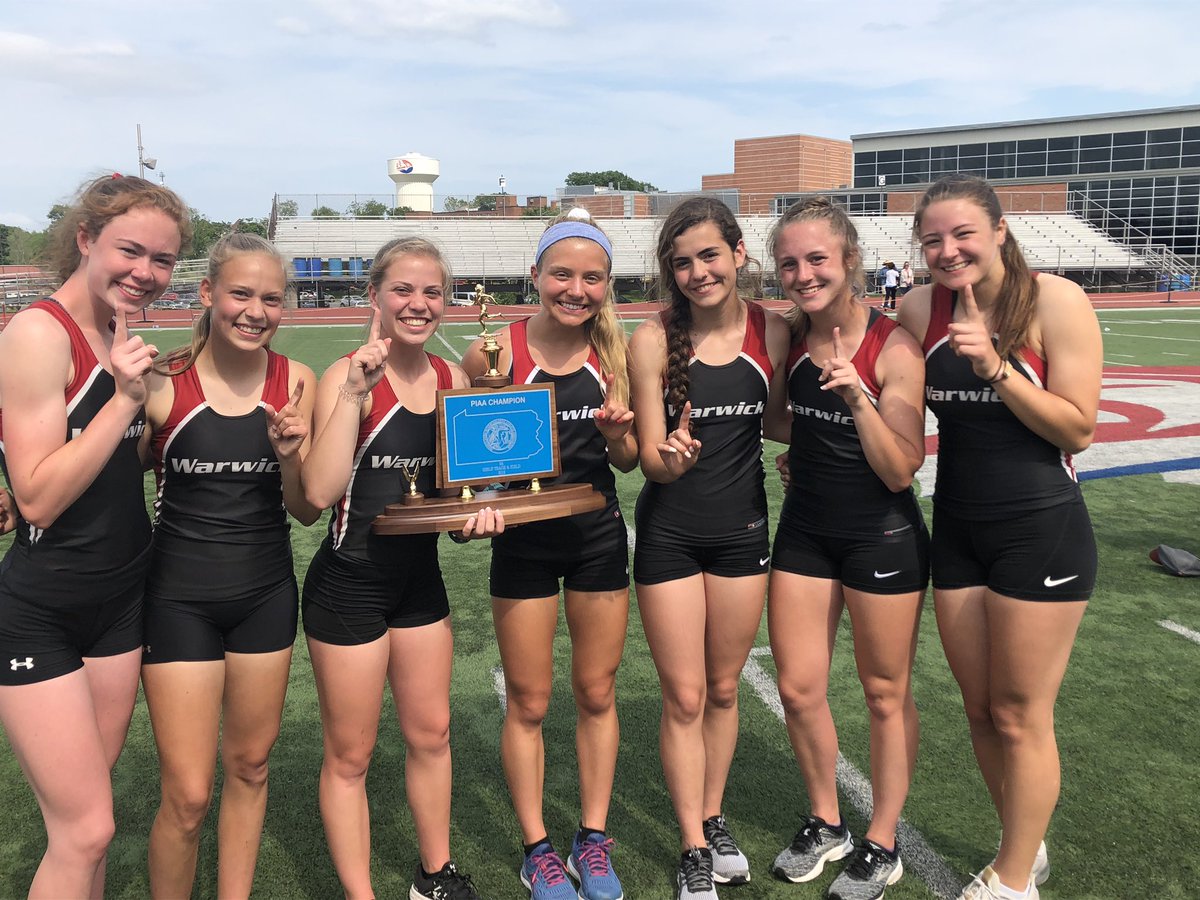 WarwickTF's tweet photo. State Champs! https://t.co/pYLXCtUaHD