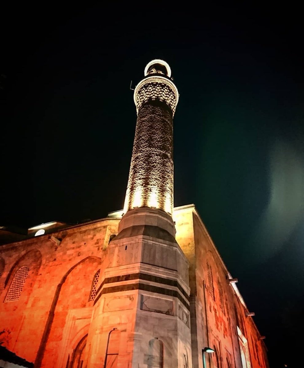 Hepimizin bir Ulu Camii geçmişi olmalı..
#Bursadaİftar