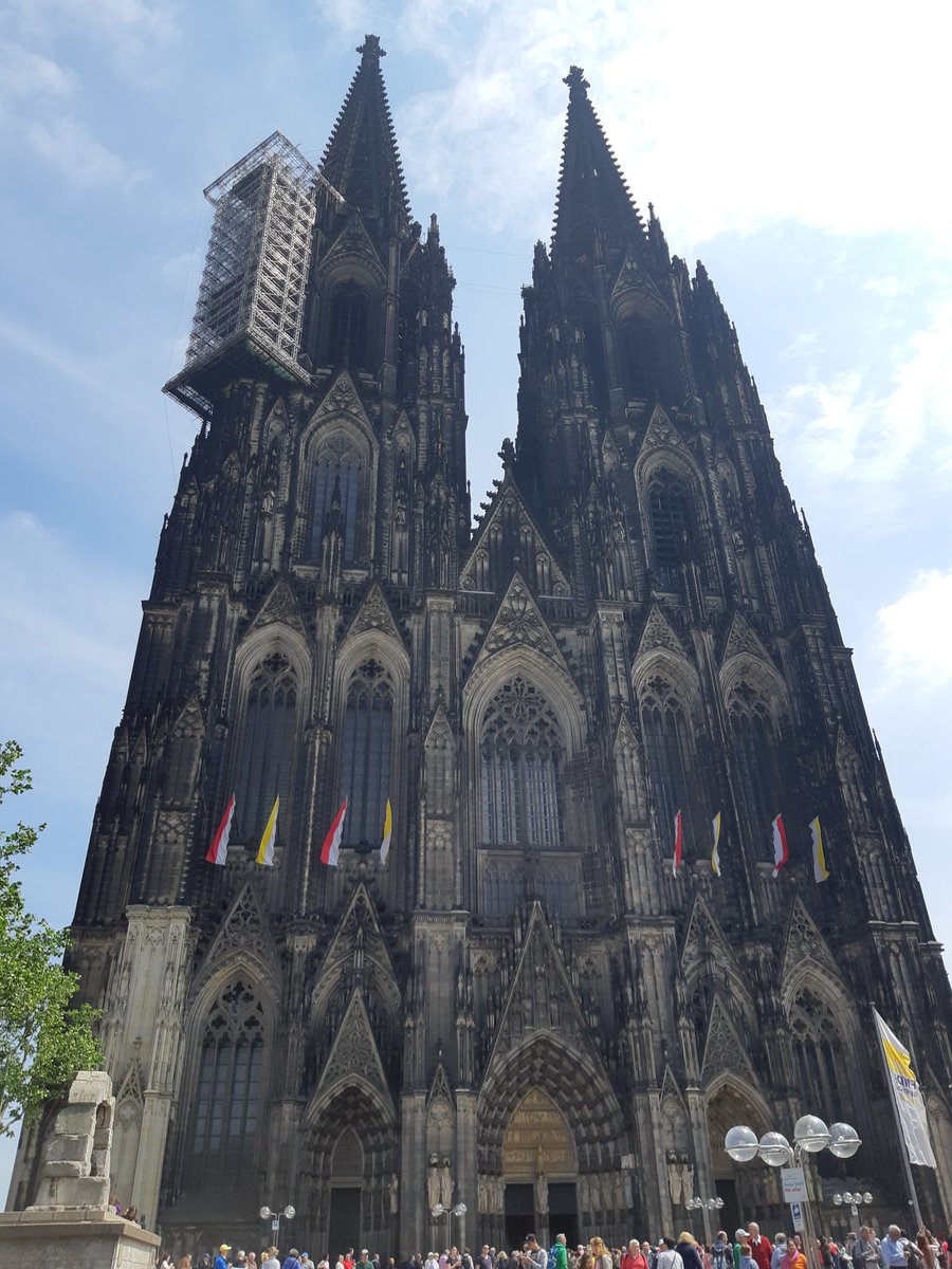 BradMacDoogs's tweet photo. Last night of the tour here in Köln, Germany with @WeHuntBuffalo. Yet another beautiful city. It has been an amazing ride, travelled just over 9000 km. Off to Paris in a few hours to catch our flight home. https://t.co/g5o91smjje