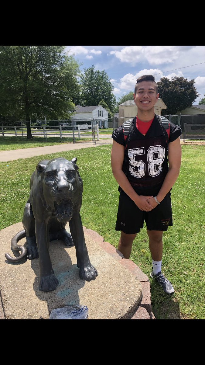 KWU | PAWS UP🐾 <a href="/CoachMills56/">Mel Mills</a>