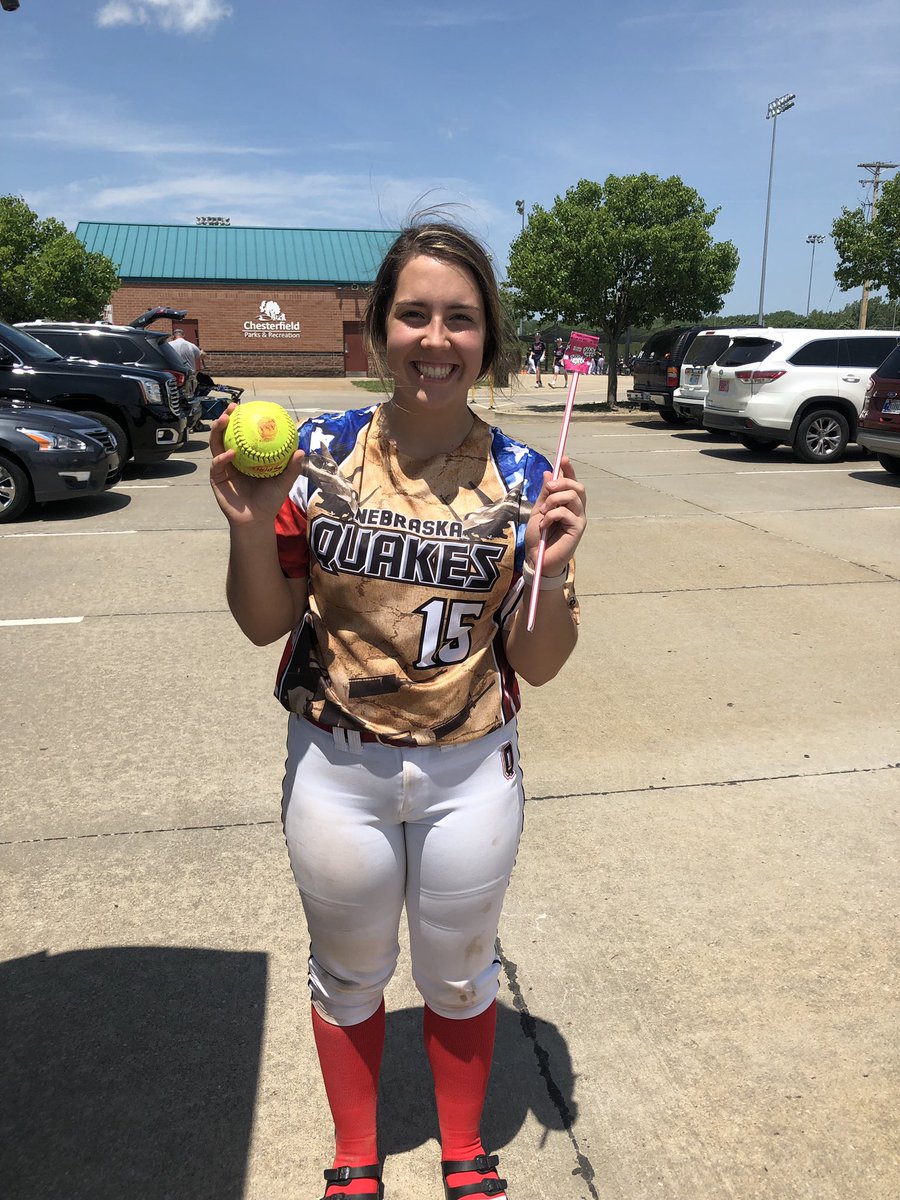 Second game of pool play is a tie against Tulsa Elite Ark 16u - 03. Quakes were down 5-1 in the bottom of the 5th when Vanderloo came up and hit a grand slam to tie the game. Final score ended 6-6. Next game at 7