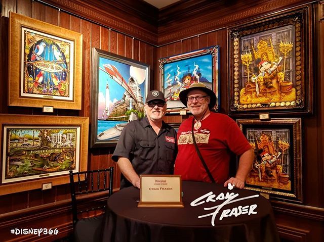 Disney366's tweet photo. Day 2702: Got to see #DisneyArtist & #DisneyFriend #CraigFraser during his #ArtistSigning.
#Disney366 @@Disneyland @@VonFraser @@CraigFraserStudios @@DisneylandToday -
LOCATION:
#Disneyana #TownSquare #MainStreetUSA #Disneyland -
DISNEY:
#Disneyland366… https://t.co/f49eReKHX3 https://t.co/igfRyvZLqr