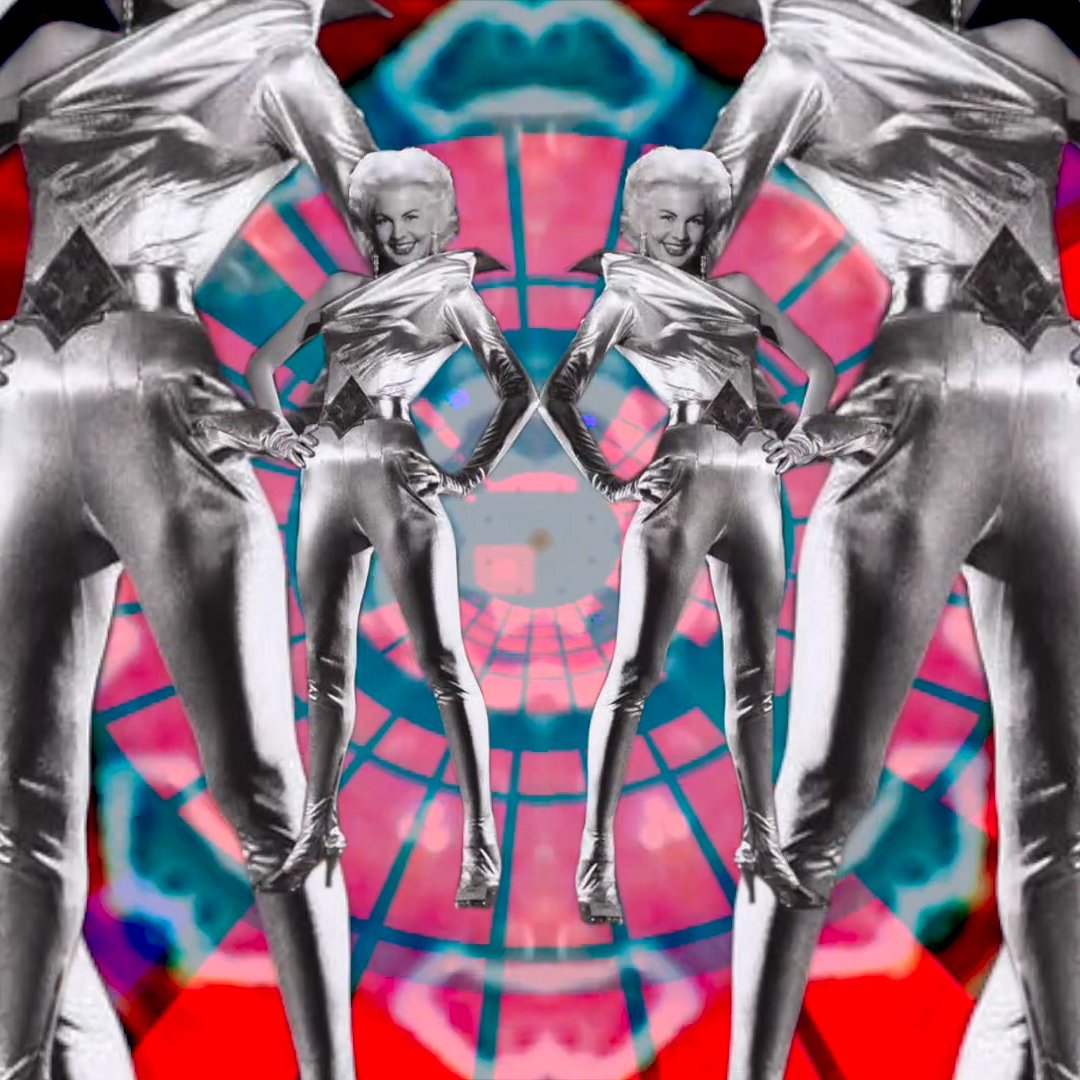 "All those spies in the warm breeze as you light your life on fire. All your worst for eternity as the acts of life transpire" The #spacebabes have arrived! #SatelliteEye OUT NOW! Check out our 4th video from #FINALNOTICE! lordsonnytheunifier.com/release/satell…