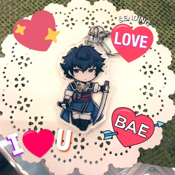 Jiji out here feeding me the goods~!!! Thank you for this precious bean~!! ???????? 