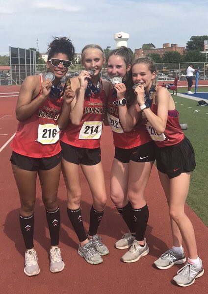 HOLY REDEEMER ROYALS tweet media