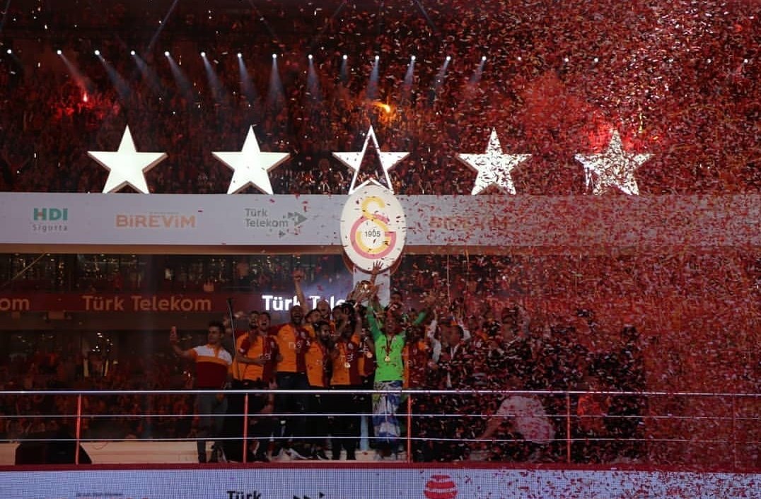 Ali Sami Yen Sokak On Twitter Bu Baslik Altinda Bu Gece