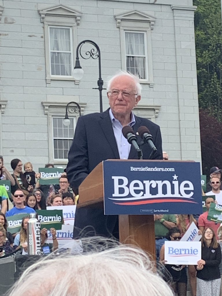 emalay93's tweet image. @BernieSanders looks so proud of his home state. Non-stop cheering for the most famous guy from Vermont, sorry @benandjerrys #EMPOWERmint #BernieInVT #FeelTheBern #BernieSanders2020 #Bernie2020