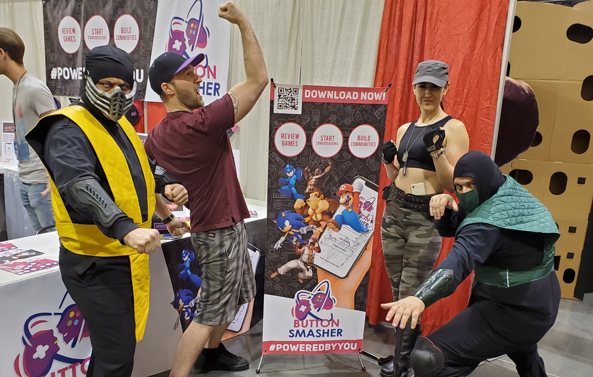 ButtonSmasher4's tweet photo. If there was ever a game known for being a #ButtonSmasher
It would be #mortalkombat !
Lots of classics stopping by the booth today!! #PoweredByYou https://t.co/qkMYIPg3Fd