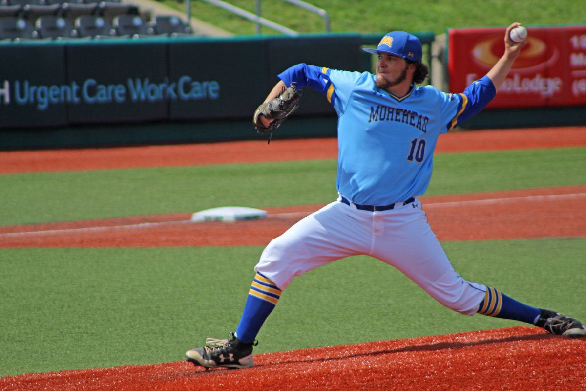 MSUEaglesLive's tweet photo. BASE: MOR 0, JSU 0 | MID ONE

Stephen Hill and Connor Pauly continue to rake, picking up a pair of hits in the first. Lefty David Looney to the mound for Morehead State. #OneTownOneTeam #OVCBase https://t.co/X1Yr3c7SuO