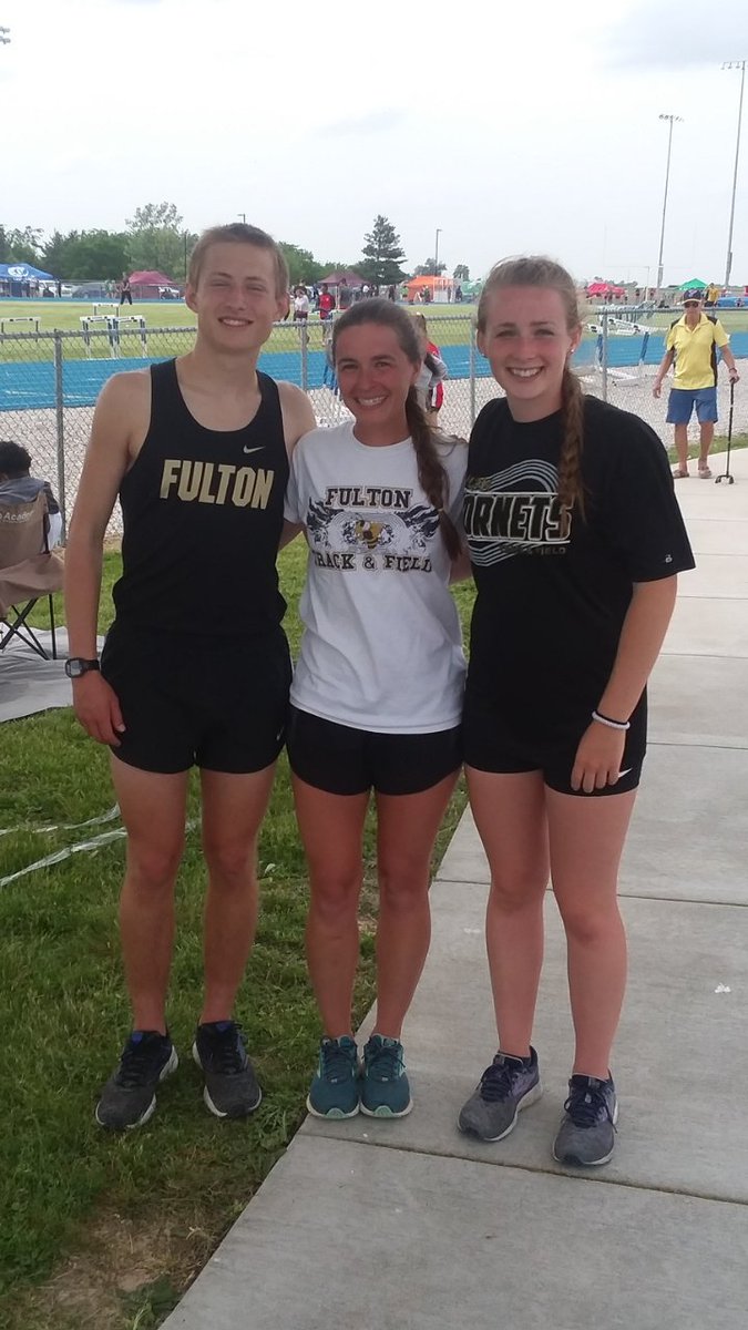 Hornets track season has come to a finish. State qualifiers Kay and Brock raced today at Washington High School. Kay placed 12th in the 1600m with a 5:30. Brock placed 13th in the 1600m with a 4:40. Congratulations Hornets!